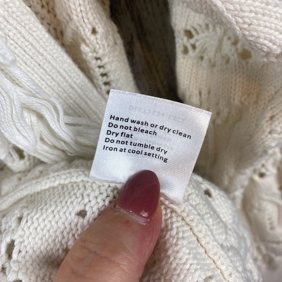 INTERMIX Brady Pointelle Silk-Cotton Wrap Cardigan in White Size Medium. - Picture 6 of 13